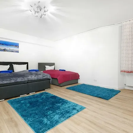 Big Apt. Potsdamer Platz 아파트