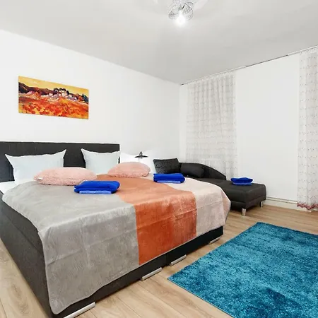 Big Apt. Potsdamer Platz Apartman